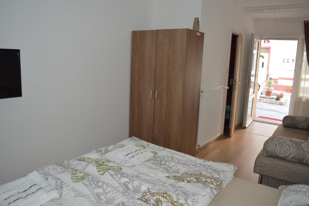Rooms Aracic Slavonski Brod Exterior foto