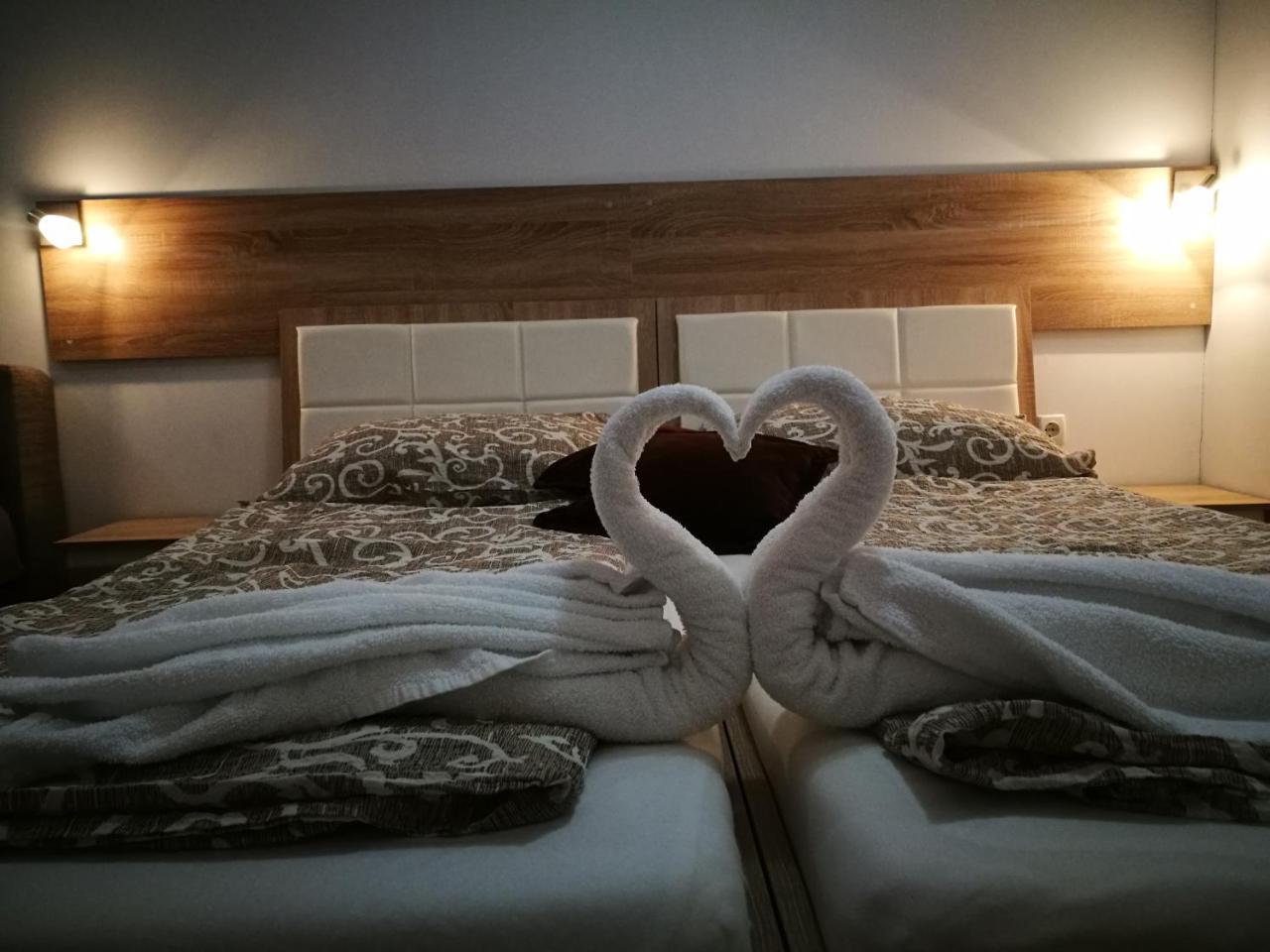 Rooms Aracic Slavonski Brod Exterior foto